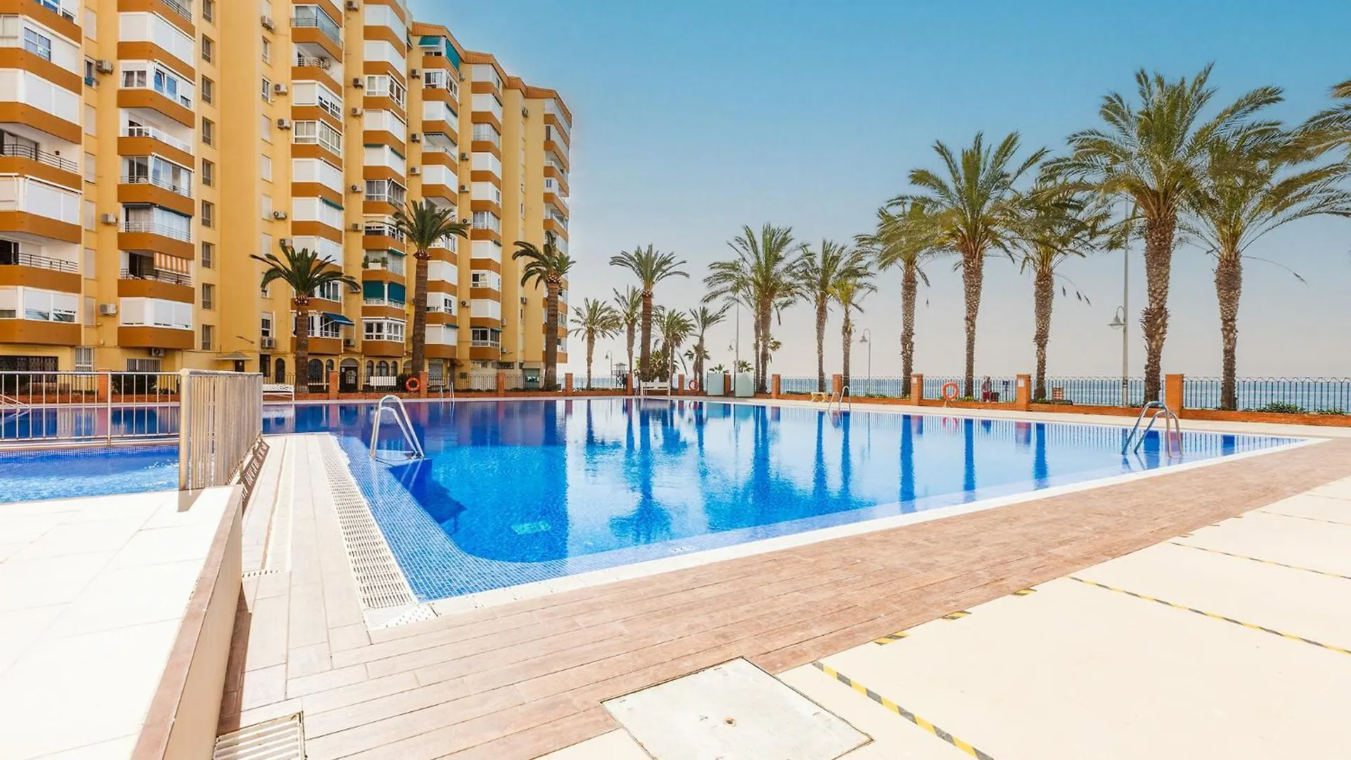Apartment A&N Algarrobo Beach Tower
